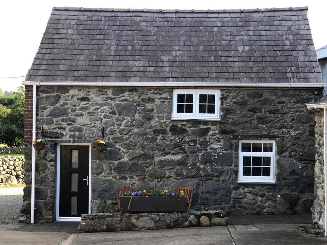 The Grooms Cottage Llanrug Eksteriør billede